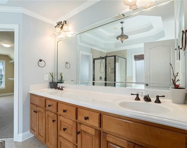 320 Baymist Drive - Photo Thumbnail 21