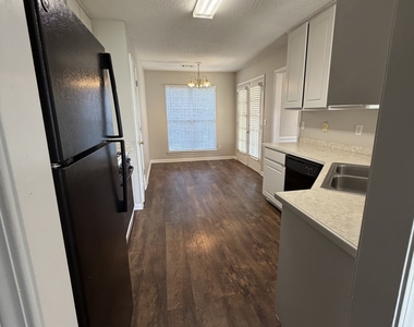 3020 Meadow Glen Pass - Photo Thumbnail 29