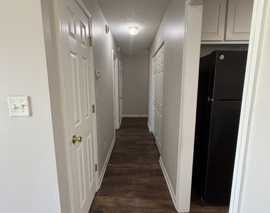3020 Meadow Glen Pass - Photo Thumbnail 31