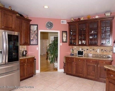 467 Leesville Road - Photo Thumbnail 8