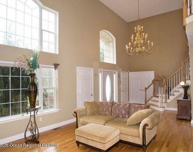 467 Leesville Road - Photo Thumbnail 1