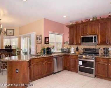 467 Leesville Road - Photo Thumbnail 7