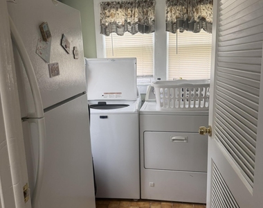 53 Steiner Avenue - Photo Thumbnail 9