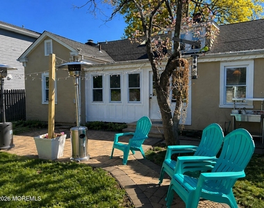 17 Walnut Place - Photo Thumbnail 19