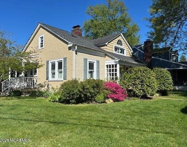 17 Walnut Place - Photo Thumbnail 1