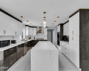 24 Valley Forge Road - Photo Thumbnail 8
