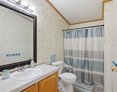 301 Elm Lane - Photo Thumbnail 33