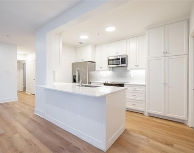 4501 Druid Lane - Photo Thumbnail 11