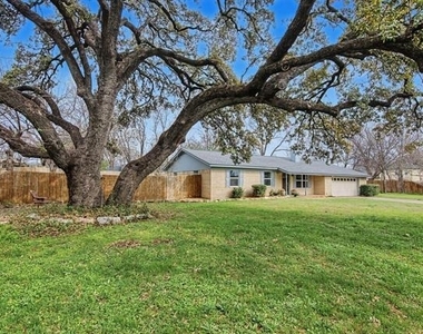 405 Torrey Street - Photo Thumbnail 1
