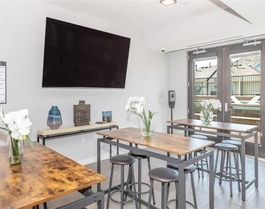 7450 Coronado Avenue - Photo Thumbnail 19