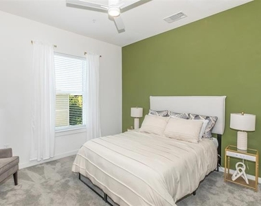7450 Coronado Avenue - Photo Thumbnail 9