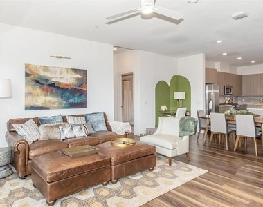 7450 Coronado Avenue - Photo Thumbnail 1