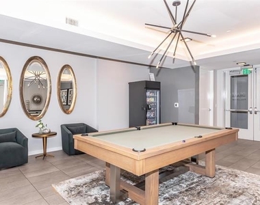 7450 Coronado Avenue - Photo Thumbnail 20