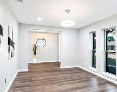 2416 Kimberly Lane - Photo Thumbnail 12