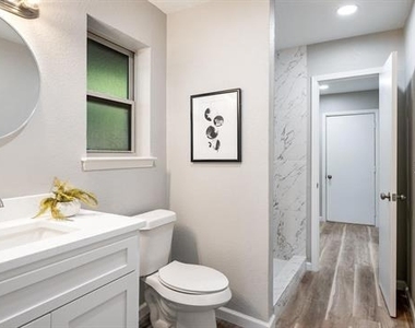 2416 Kimberly Lane - Photo Thumbnail 6