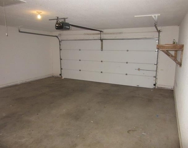 5280 Western Plains Avenue - Photo Thumbnail 14