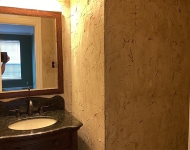7774 Park Downs Drive - Photo Thumbnail 14
