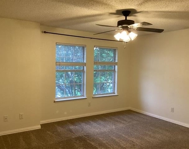 7774 Park Downs Drive - Photo Thumbnail 18