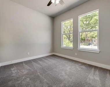 8728 Dunlap Drive - Photo Thumbnail 3