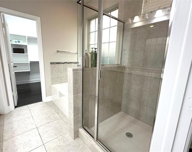 408 Palamedes Street - Photo Thumbnail 11