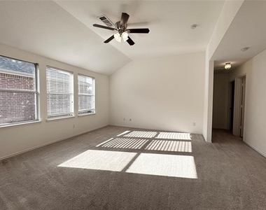 10208 Coolidge Drive - Photo Thumbnail 16