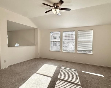 10208 Coolidge Drive - Photo Thumbnail 15