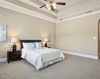 13732 Eleanor Avenue - Photo Thumbnail 23