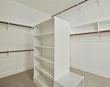 13732 Eleanor Avenue - Photo Thumbnail 28
