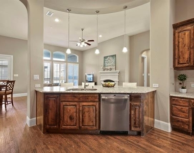 13732 Eleanor Avenue - Photo Thumbnail 18