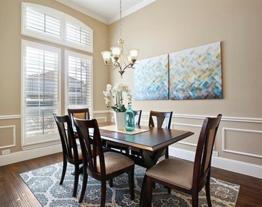 13732 Eleanor Avenue - Photo Thumbnail 7