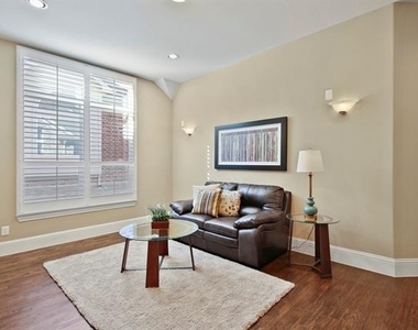 13732 Eleanor Avenue - Photo Thumbnail 20