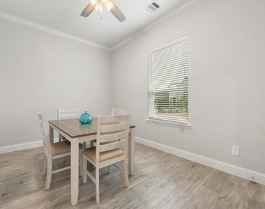 2360 Spring Park Boulevard - Photo Thumbnail 11