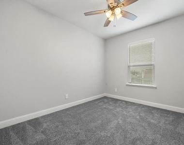2360 Spring Park Boulevard - Photo Thumbnail 26