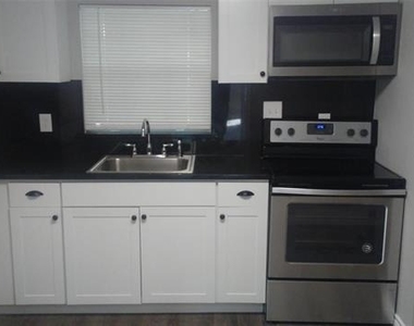 1410 Joplin Street - Photo Thumbnail 16