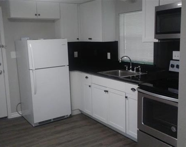 1410 Joplin Street - Photo Thumbnail 18
