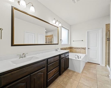 1205 Crest Ridge Drive - Photo Thumbnail 12