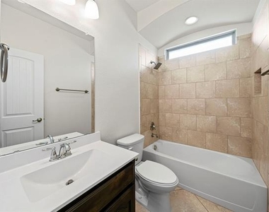 1205 Crest Ridge Drive - Photo Thumbnail 17