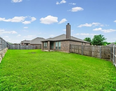 1205 Crest Ridge Drive - Photo Thumbnail 25