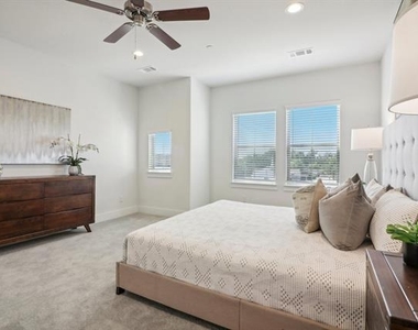 104 Samuel Street - Photo Thumbnail 25
