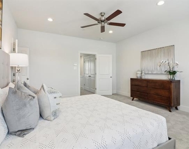 104 Samuel Street - Photo Thumbnail 27