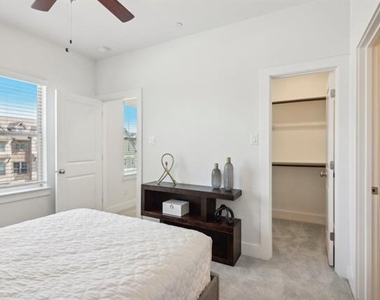 104 Samuel Street - Photo Thumbnail 21