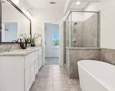 104 Samuel Street - Photo Thumbnail 30