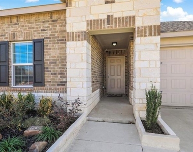 2207 Heaton Street - Photo Thumbnail 1