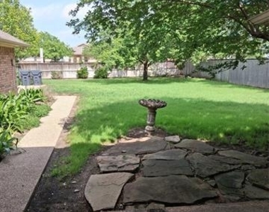 1200 Western Ridge Drive - Photo Thumbnail 4