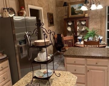 1200 Western Ridge Drive - Photo Thumbnail 8
