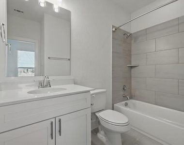 1741 W Cantey Street - Photo Thumbnail 14