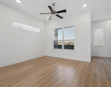 1741 W Cantey Street - Photo Thumbnail 4