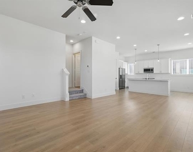 1741 W Cantey Street - Photo Thumbnail 5