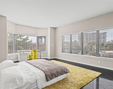 3030 Mckinney Avenue - Photo Thumbnail 15