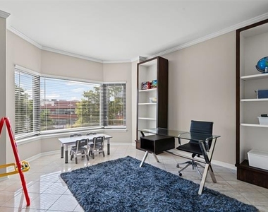 3030 Mckinney Avenue - Photo Thumbnail 12